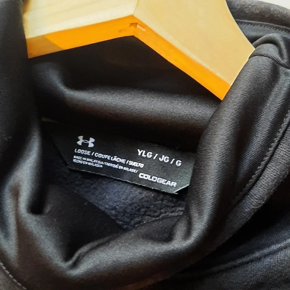 Under Armour‎ Sweater Sweatshirt Youth Girls Large Loose Black Purple Turtleneck